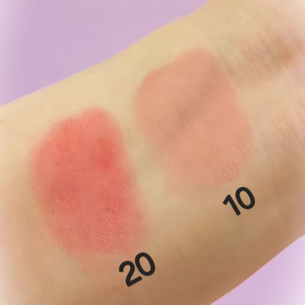 رژگونه مایع رزی گلو کالیستا