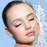 کرم مرطوب کننده و آبرسان